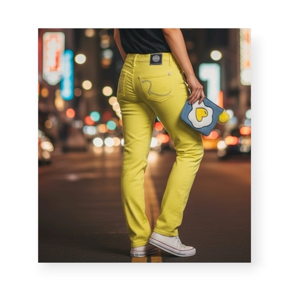 Rock & Republic Denim - new Rock & Republic ☀︎︎ Swarovski® Crystal Kiedis Stretch Jeans ☀︎ Neon Yellow